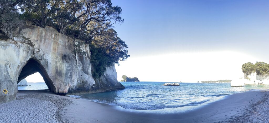 Review of the Cathedral Cove Hike in Hahei, New Zealand