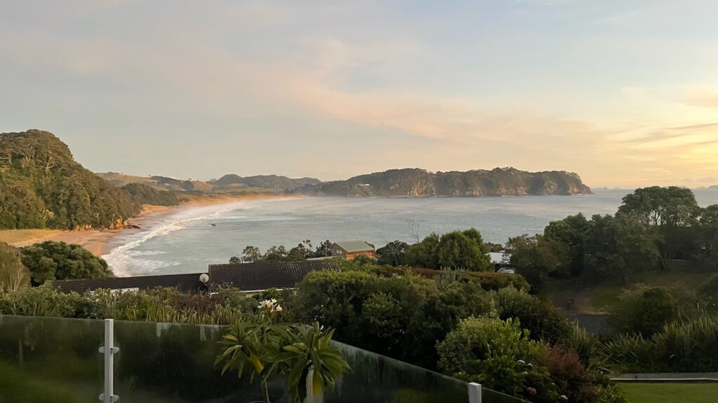 Review of the Hot Water Beach Walk in New Zealand